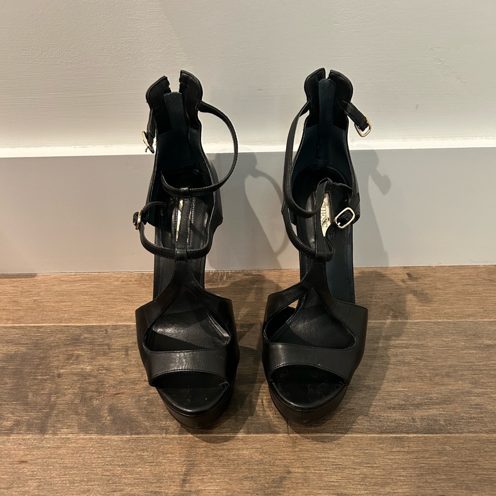 Guess stilletto